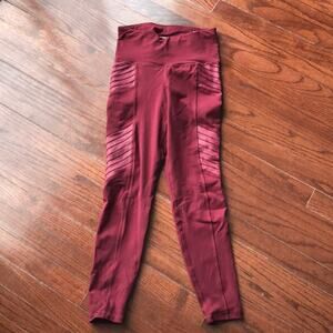 OLD NAVY maroon 7/8 active leggings